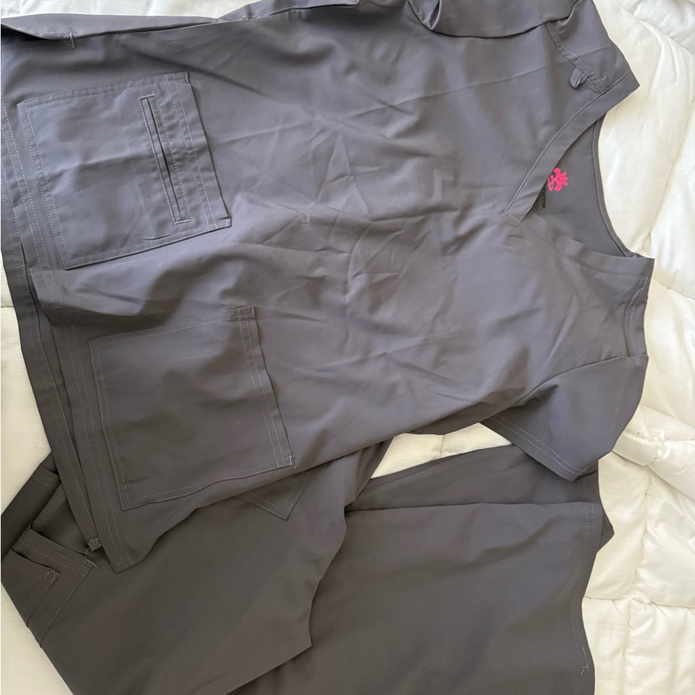 Gray Women's scrub set size medium